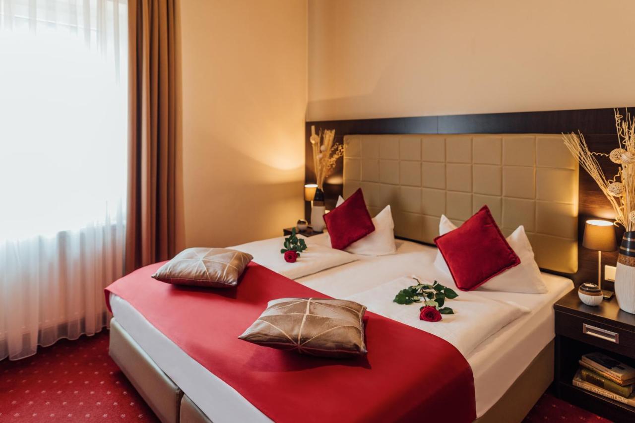 Hotel Savoy Hamburg Ngoại thất bức ảnh